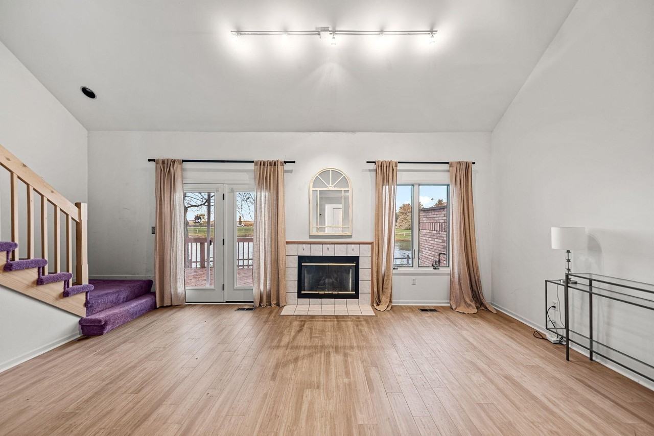 1345 West 94th Court - Photo 5 of 20