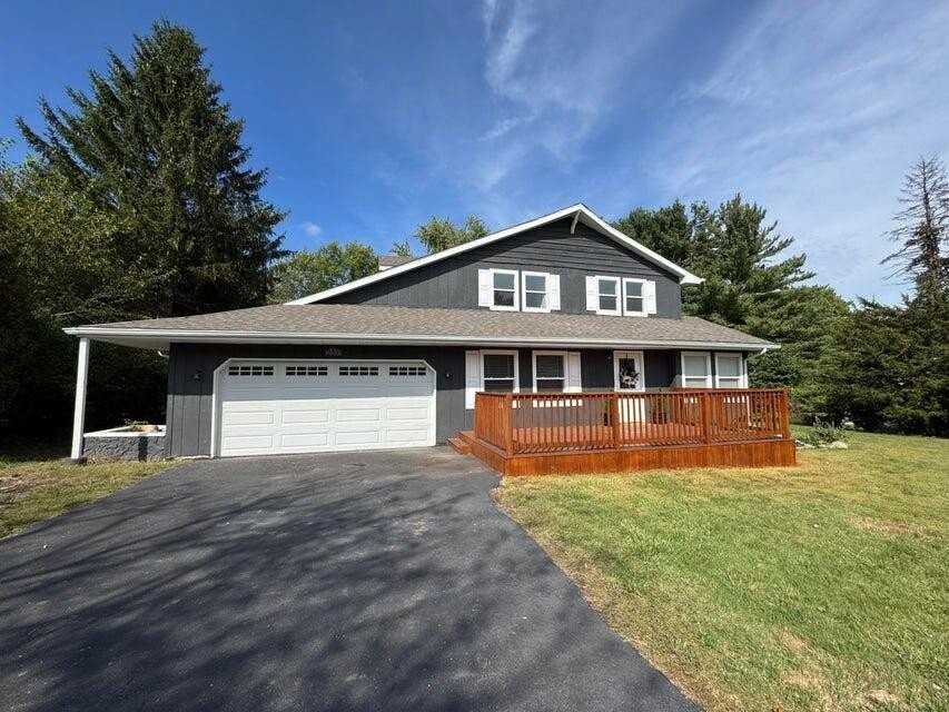 237 Krouser Dr - Photo 4 of 24