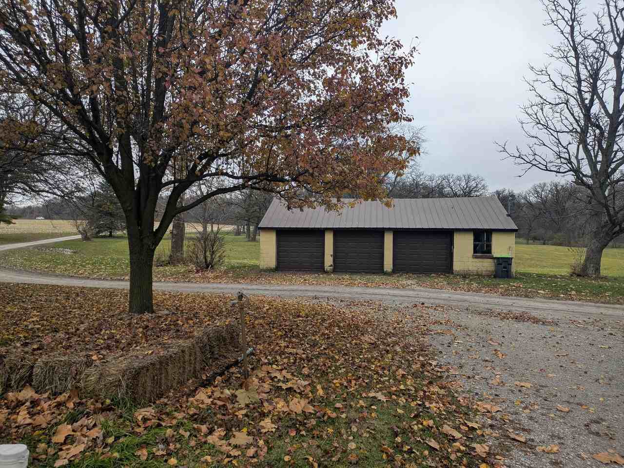 15605 185th Avenue - Photo 2 of 50