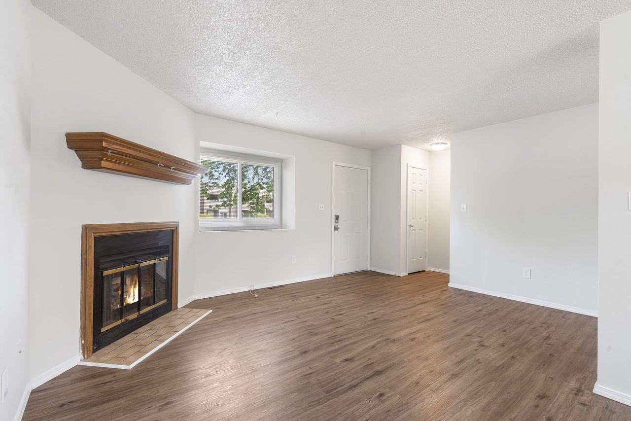 1707 E Walnut Lawn St - Photo 4 of 26