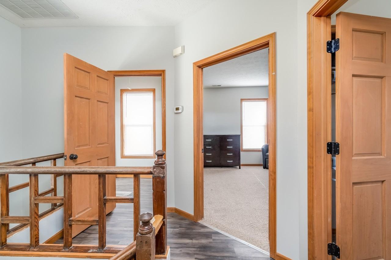 433 W Grand St Apt C #C - Photo 6 of 18