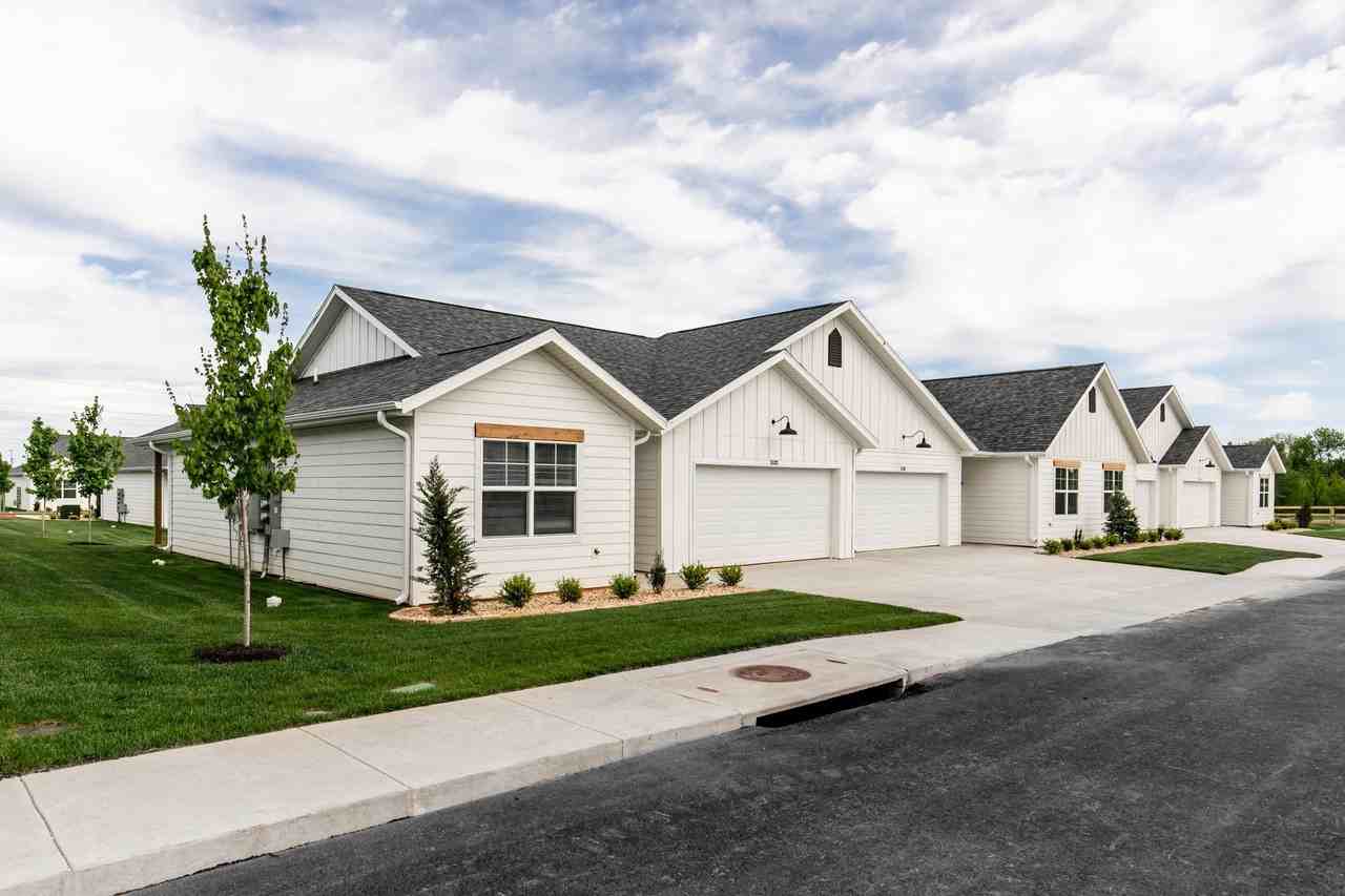 5553 N Graze St - Photo 7 of 37