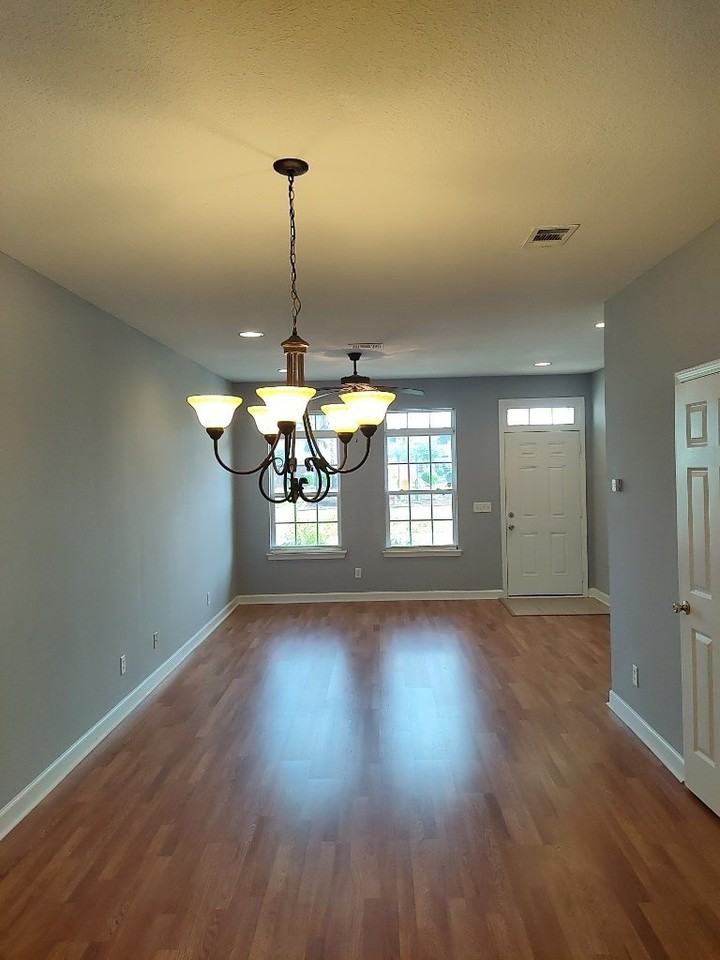 611 Atkinson Dr - Photo 2 of 20