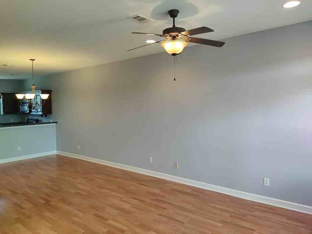 611 Atkinson Dr - Photo 4 of 20