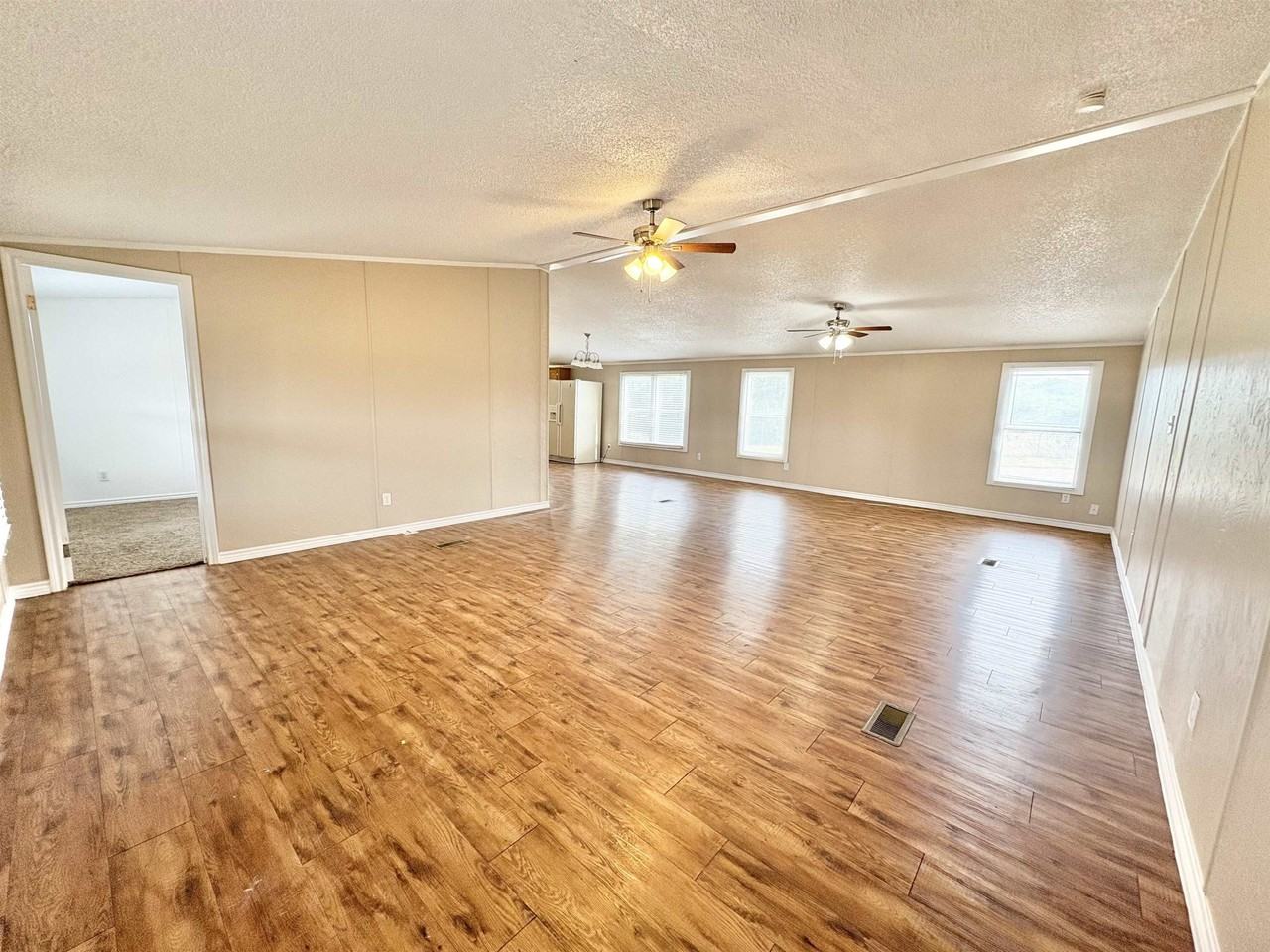 285 Field-Pogue Road - Photo 2 of 27