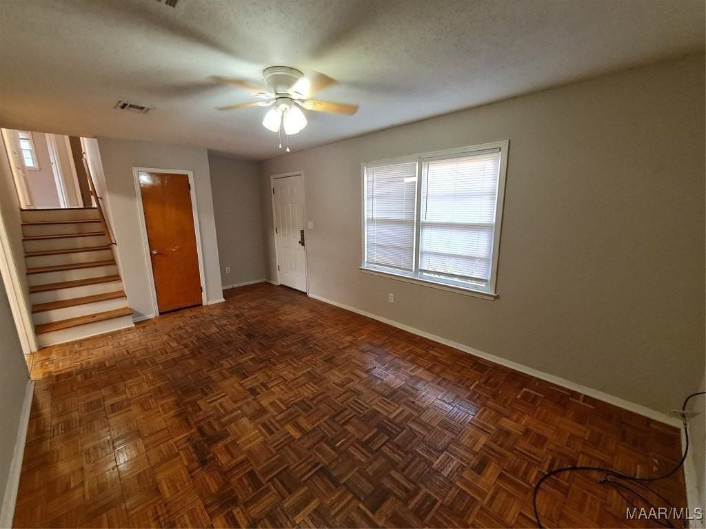 1618 Midway St - Photo 5 of 33