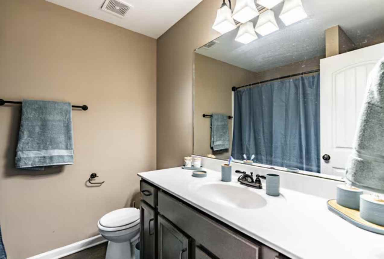 Holland Dr #102D - Photo 5 of 8