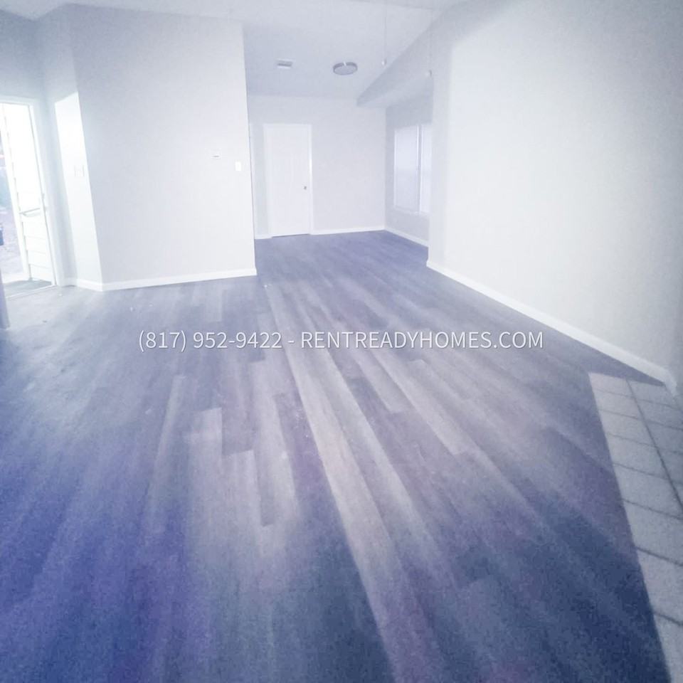 8305 Forest Ridge Drive - Photo 4 of 11