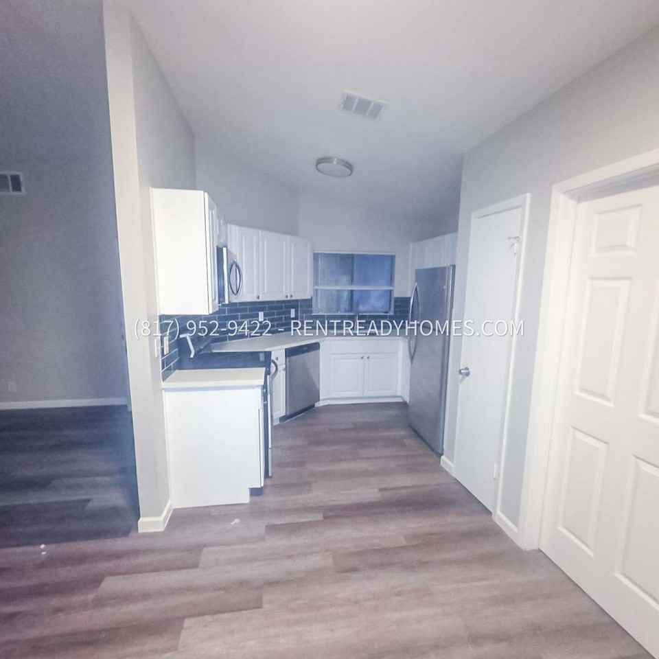 8305 Forest Ridge Drive - Photo 5 of 11