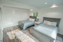 986 Oriole Dr - Photo 1 of 1