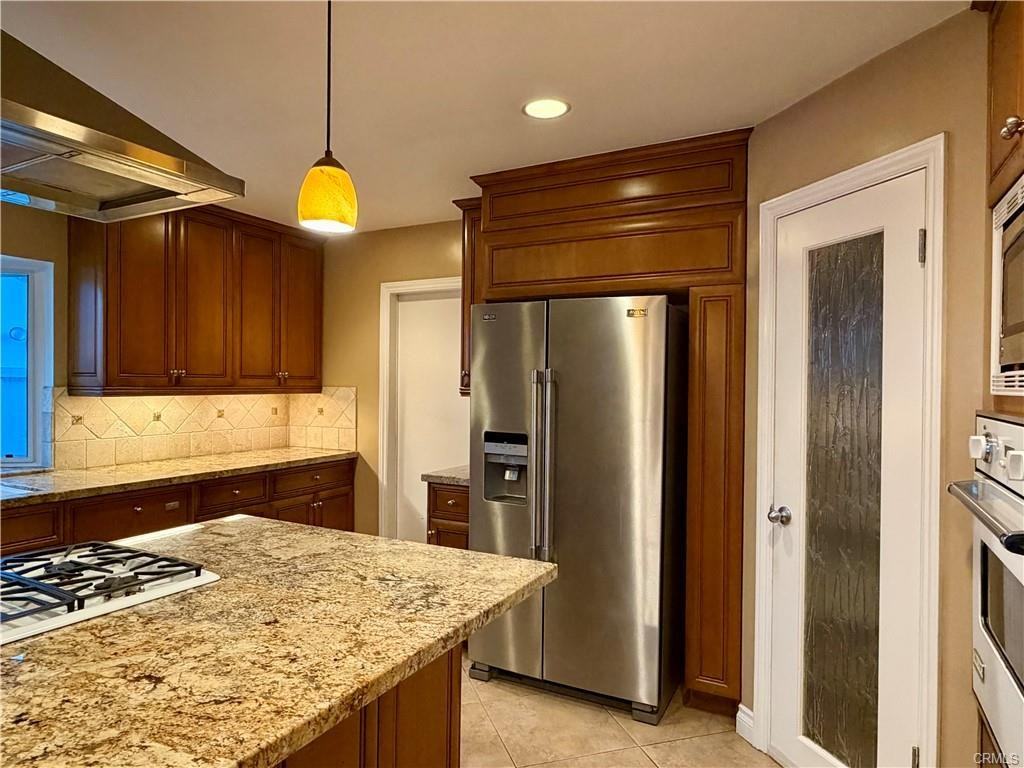 4848 Ironwood Avenue - Photo 2 of 5