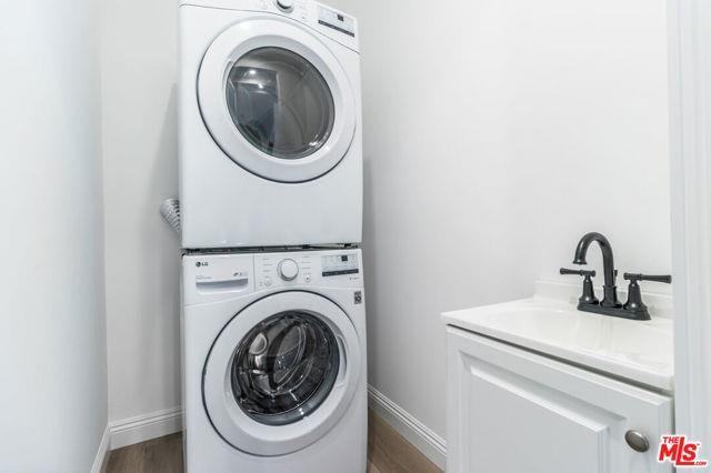 5325 Ben Avenue #1-2 - Photo 2 of 8