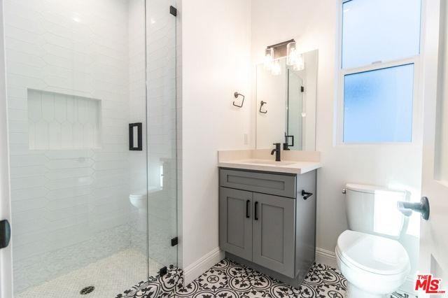 5325 Ben Avenue #1-2 - Photo 3 of 8