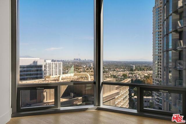 211 Elm Court #16B - Photo 7 of 8