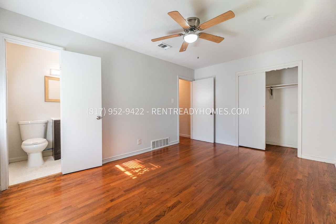 1125 Tosch Ln - Photo 6 of 14