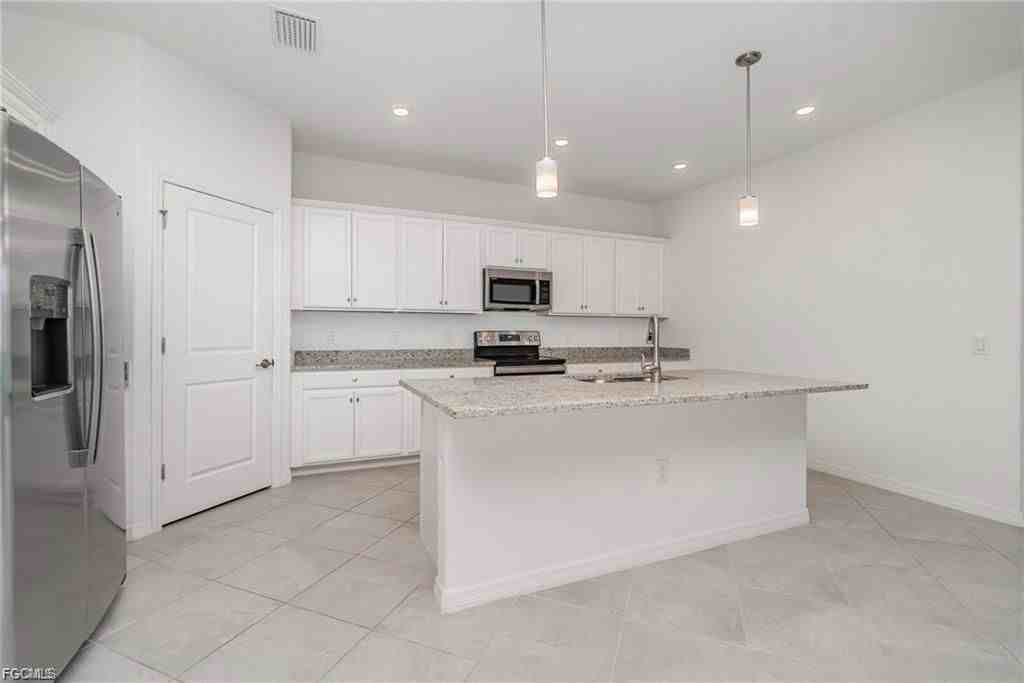 14580 Palamos Cir - Photo 6 of 8