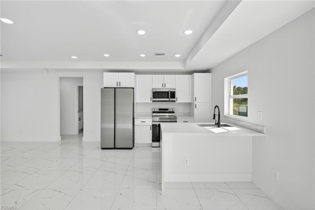 1108 Eauclaire Street - Photo 7 of 8