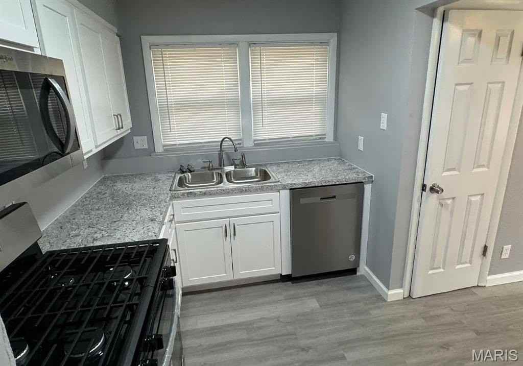 8576 Kathlyn Dr - Photo 5 of 9