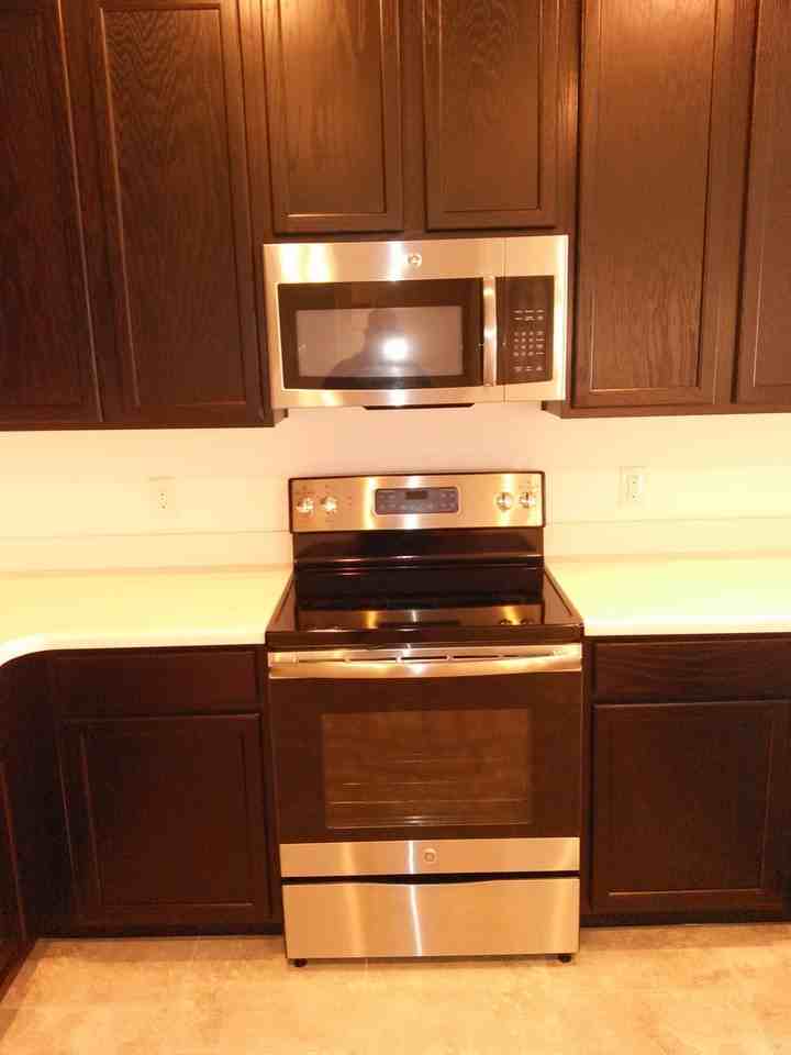 3252 Emilio Pl - Photo 7 of 26