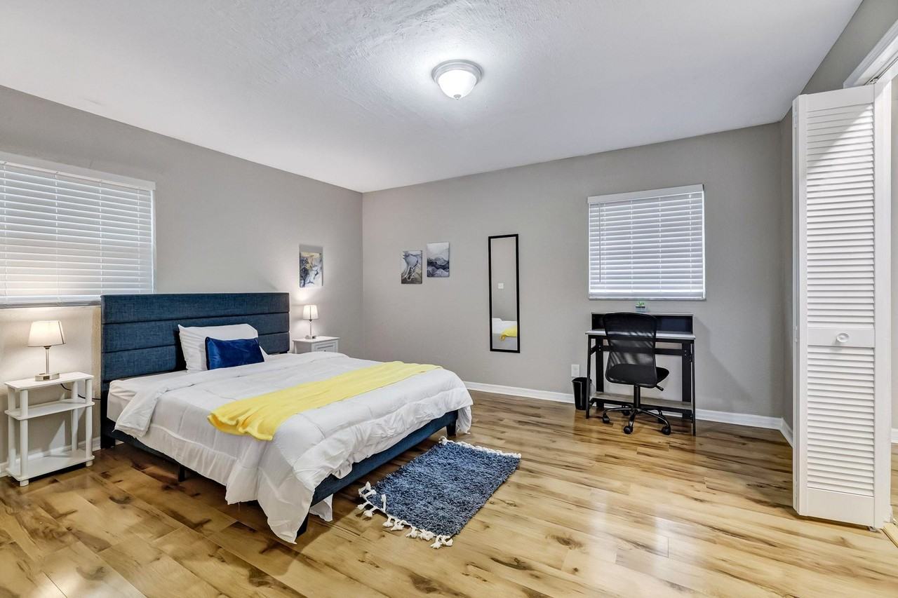 Ridgeway Rd N - Photo 6 of 9