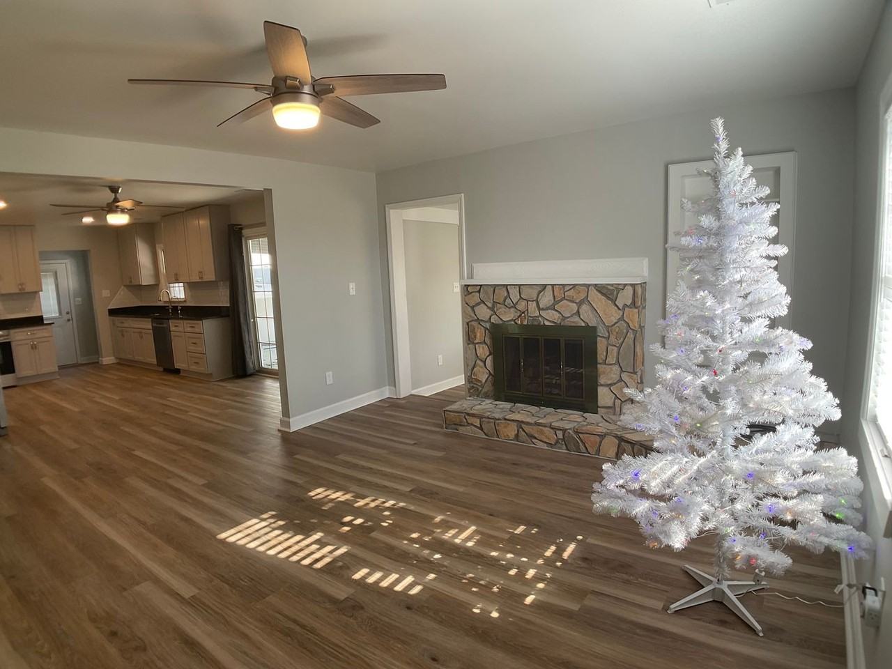 5121 Wake Forest Highway - Photo 5 of 28