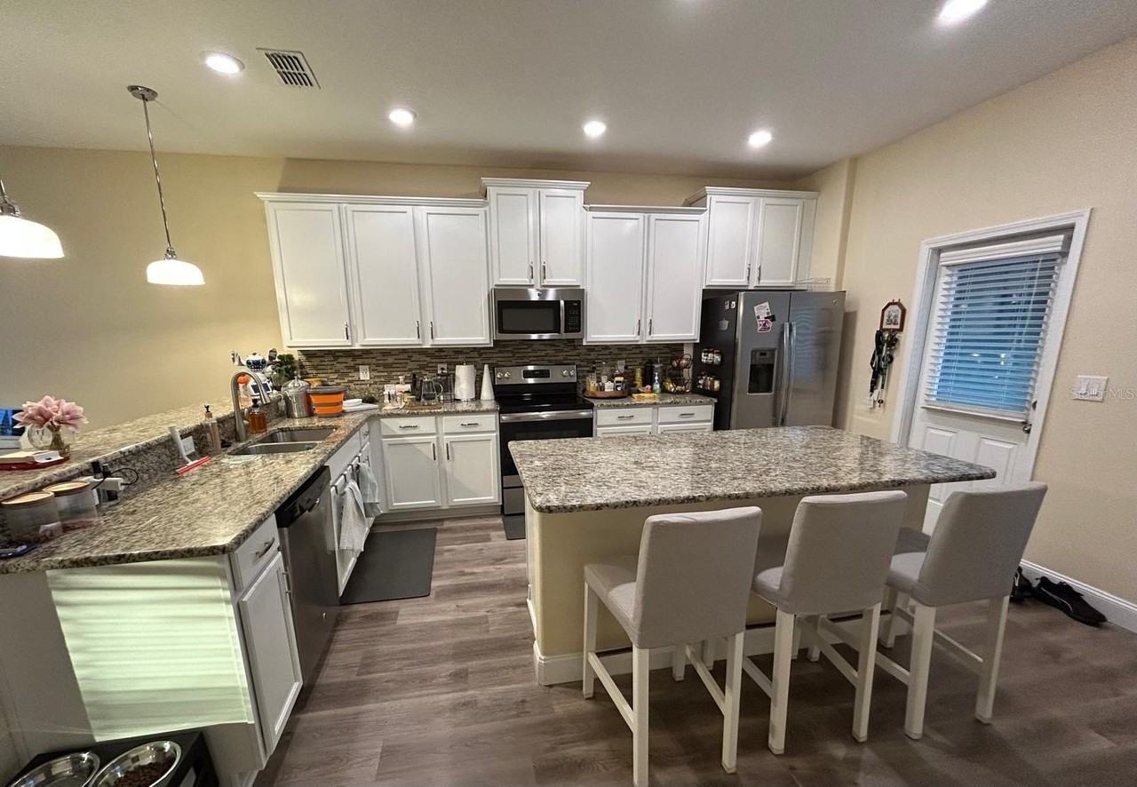 5637 Water Rose Road - Photo 5 of 23