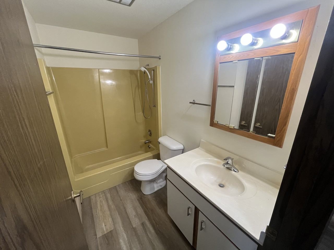 312 West Broadway Street #7 - Photo 3 of 15