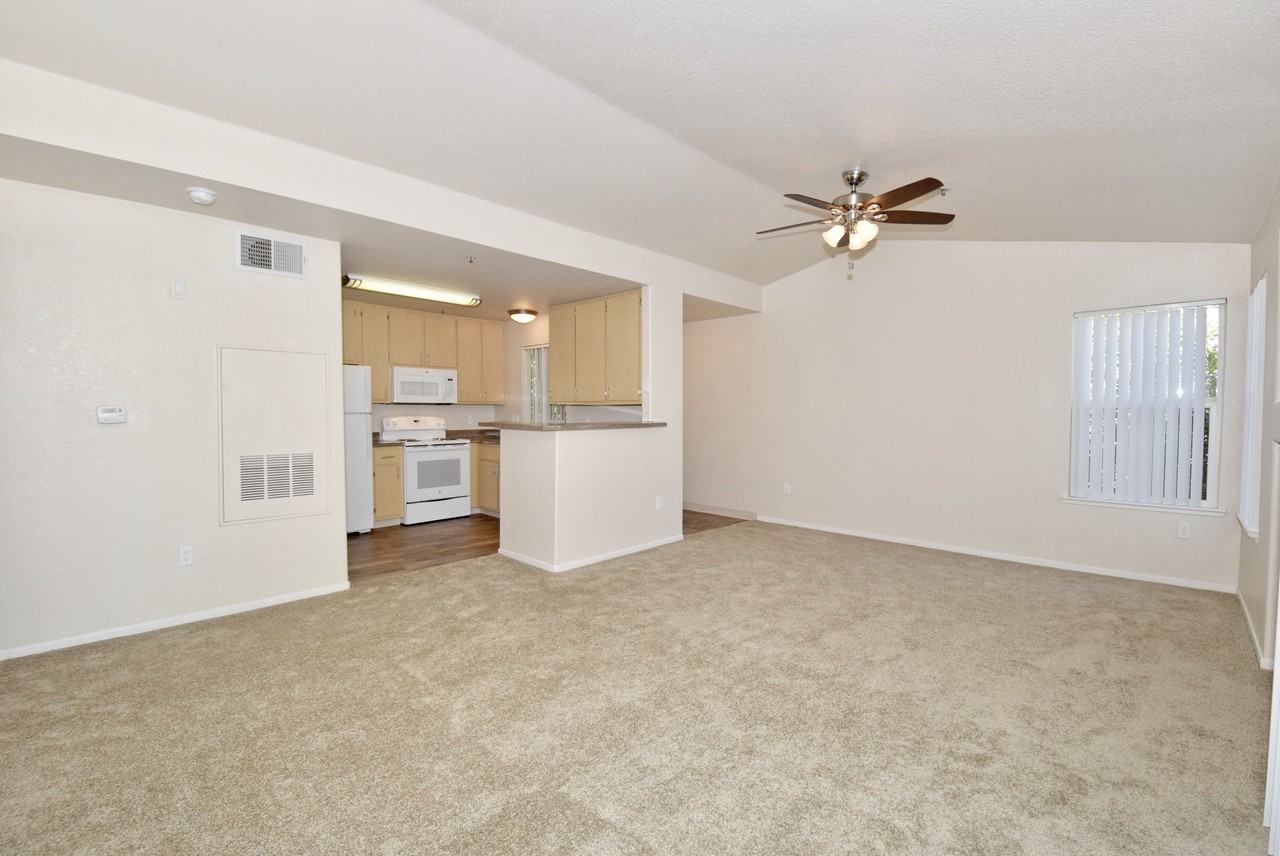 4400 Truxel Road #20-N - Photo 5 of 11