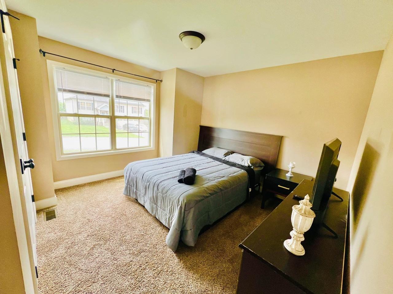 Sunrise Drive - Photo 6 of 8