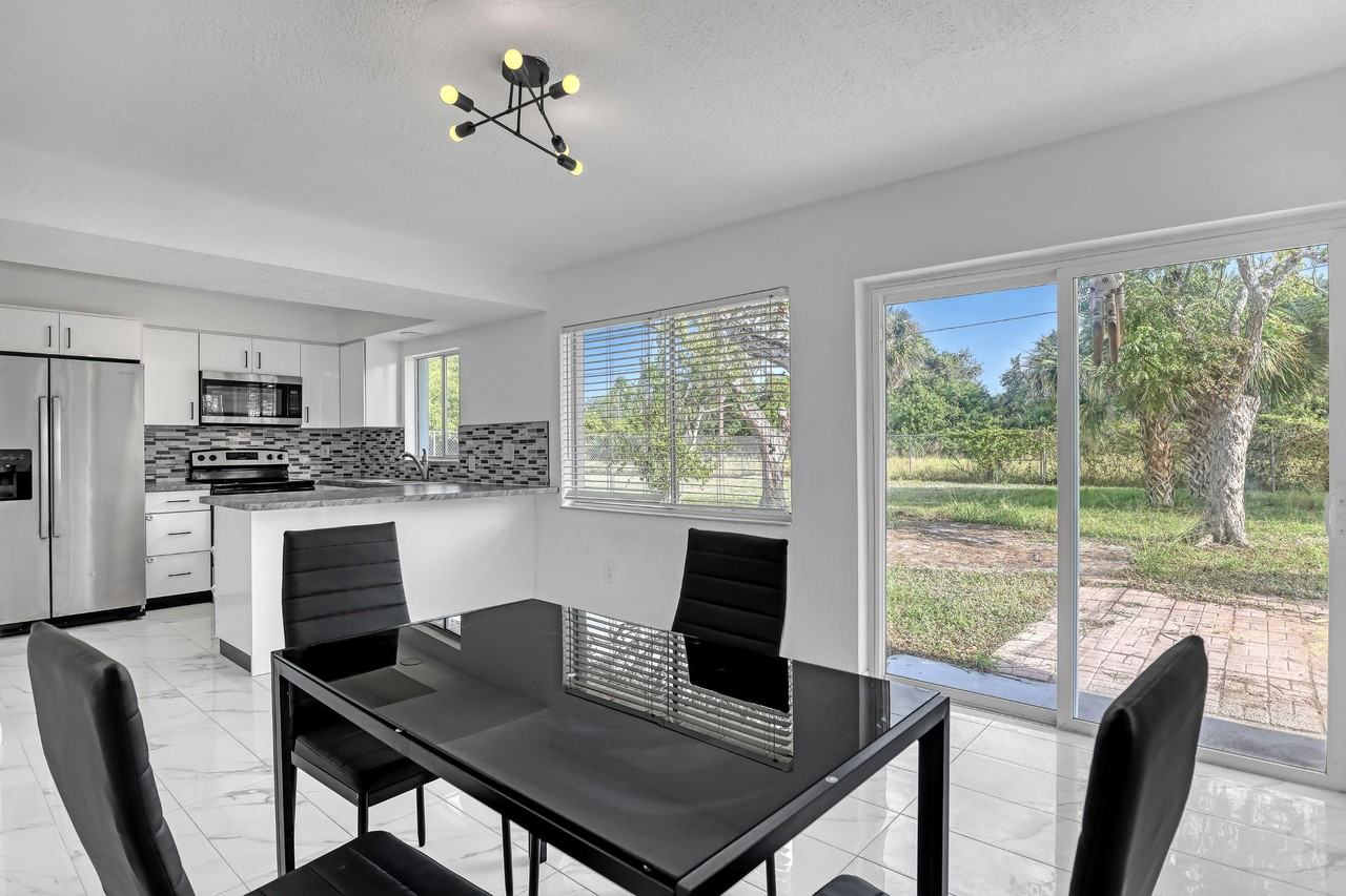 Burn Drive Northeast - Photo 2 of 17