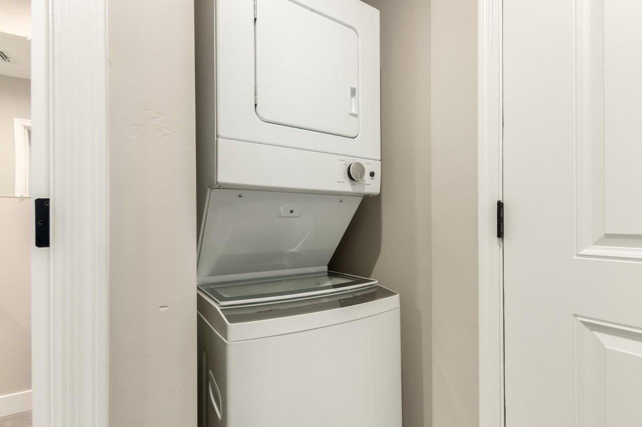 West 7th Street - Photo 7 of 23