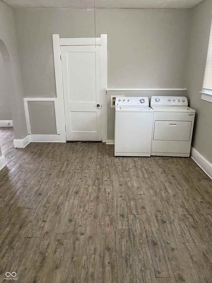 2838 Boulevard Pl - Photo 7 of 19