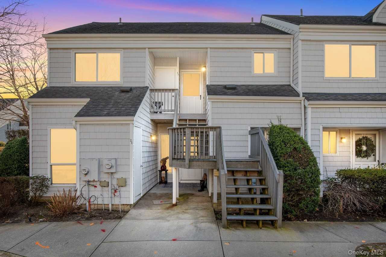 220 Montauk Hwy Unit 22 #22 - Photo 7 of 18