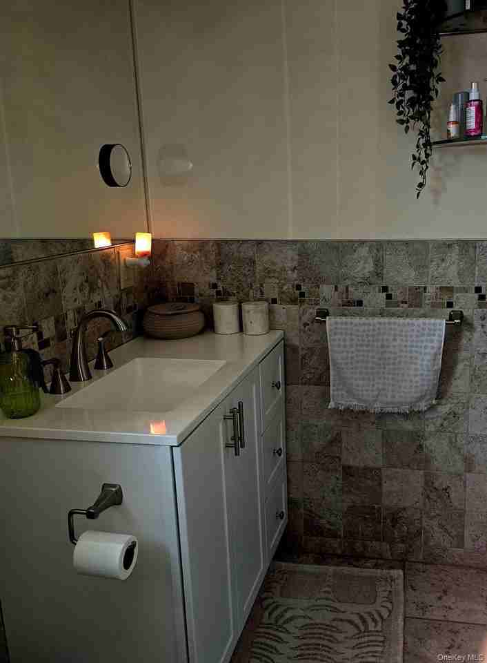 85 Swinging Bridge Estate Road - Photo 5 of 12