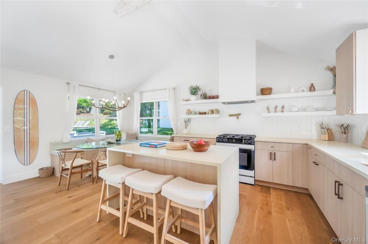 9 Pine Tree Rd - Photo 5 of 20