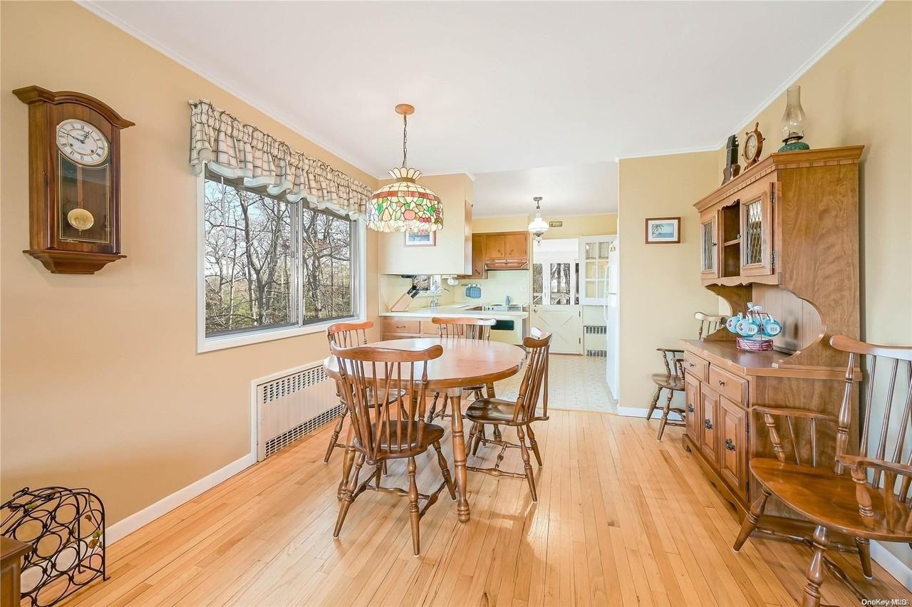 415 Southern Cross Road - Photo 4 of 14