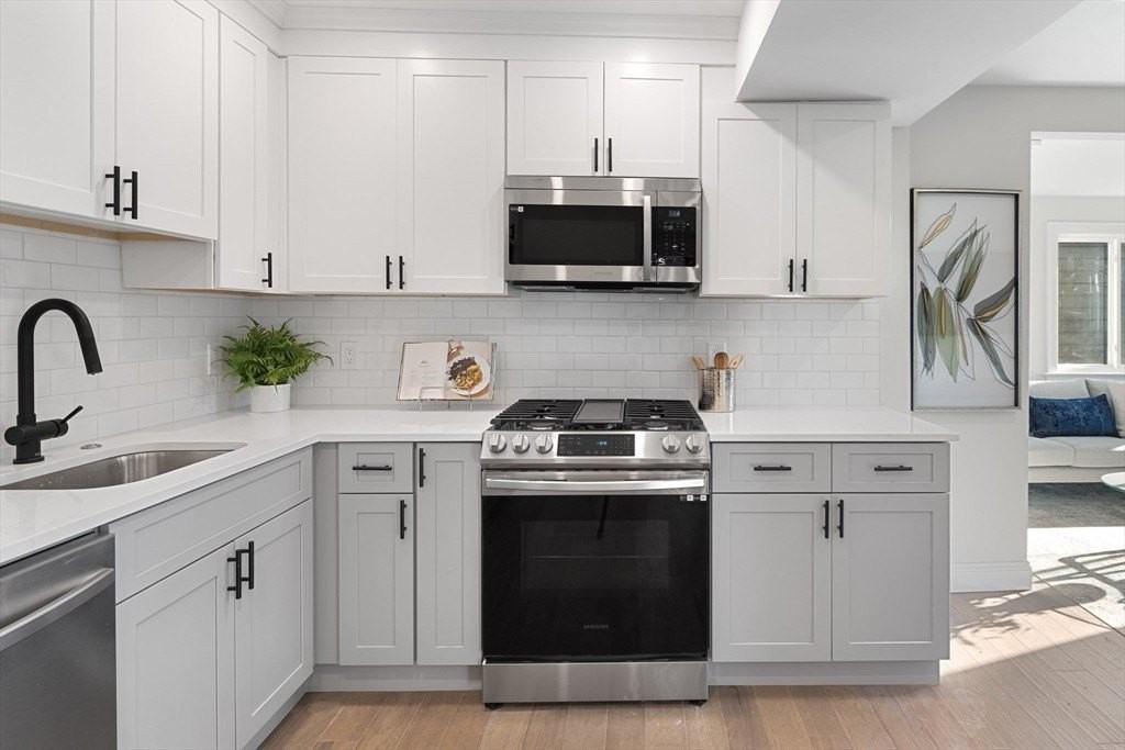 19 George Street #3 - Photo 3 of 20