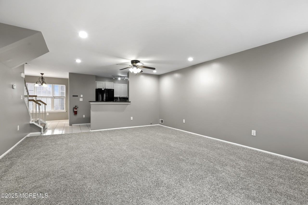 1707 Ridgeview Court #1707 - Photo 5 of 22