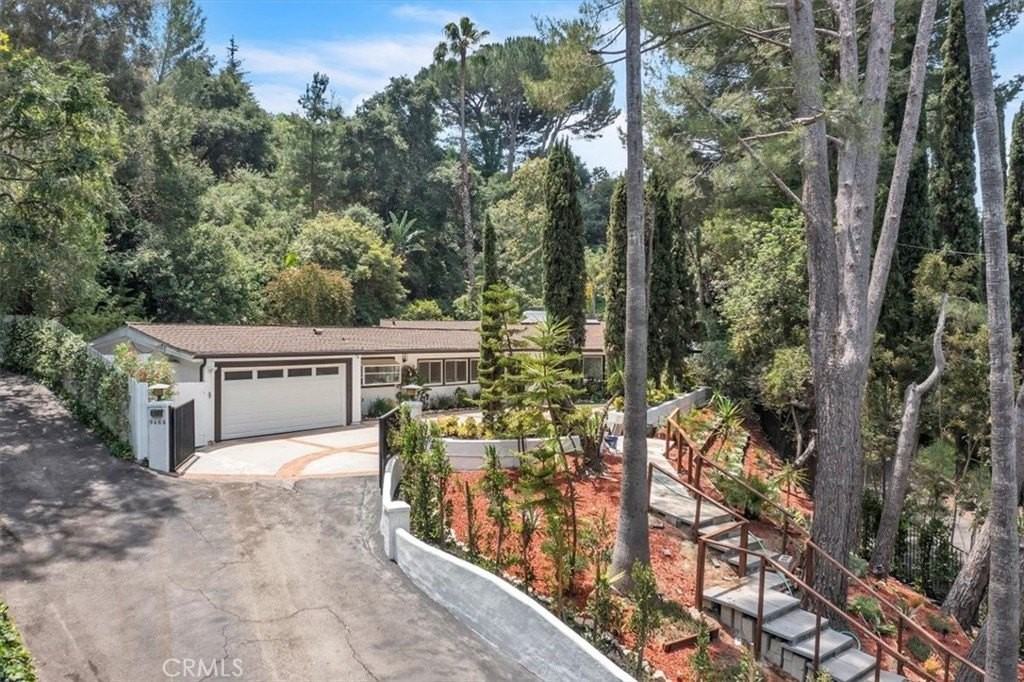 9466 Hidden Valley Pl - Photo 2 of 26