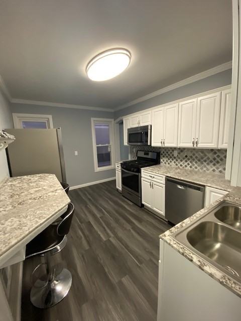 121 Lexington Ave #2 - Photo 6 of 11