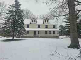 featured image of 2230 Nagel Road