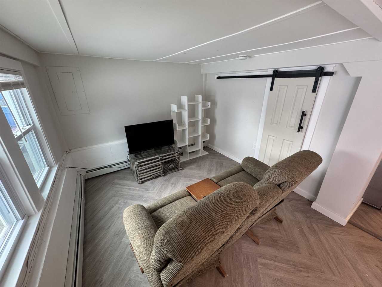 157 Hills Beach Rd #A - Photo 6 of 21