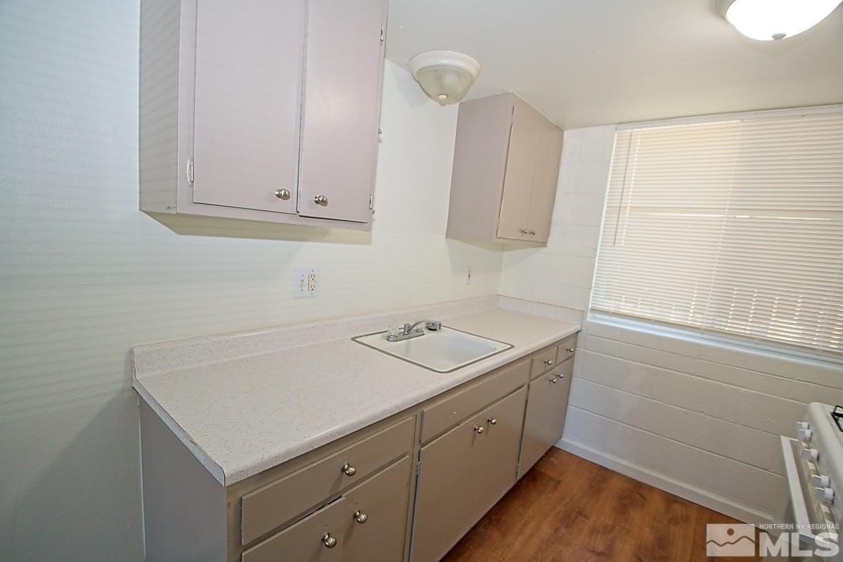 511 Country Village Drive - Photo 3 of 9