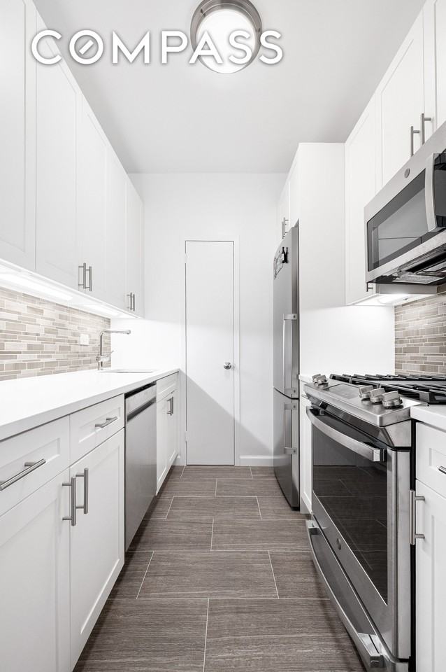 60 E 8th St #15P - Photo 5 of 16