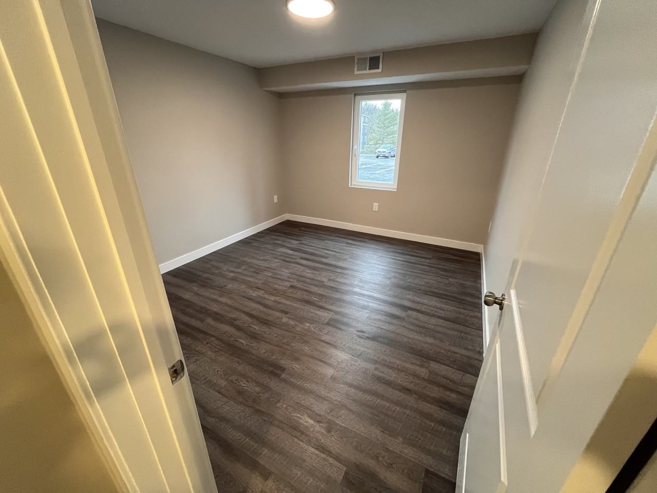 6 Stockyard Dr #5-101 - Photo 5 of 9