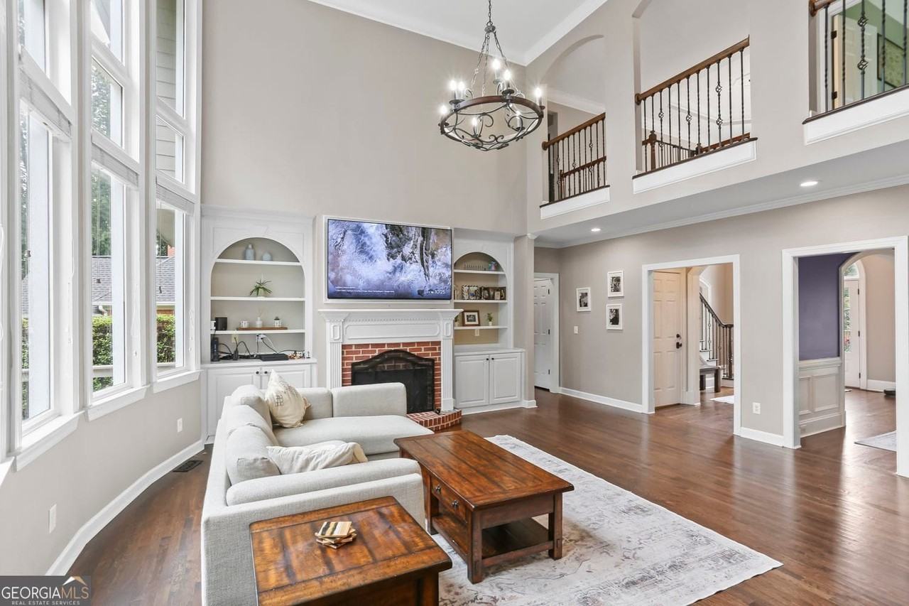 7410 Polo Hl - Photo 7 of 35