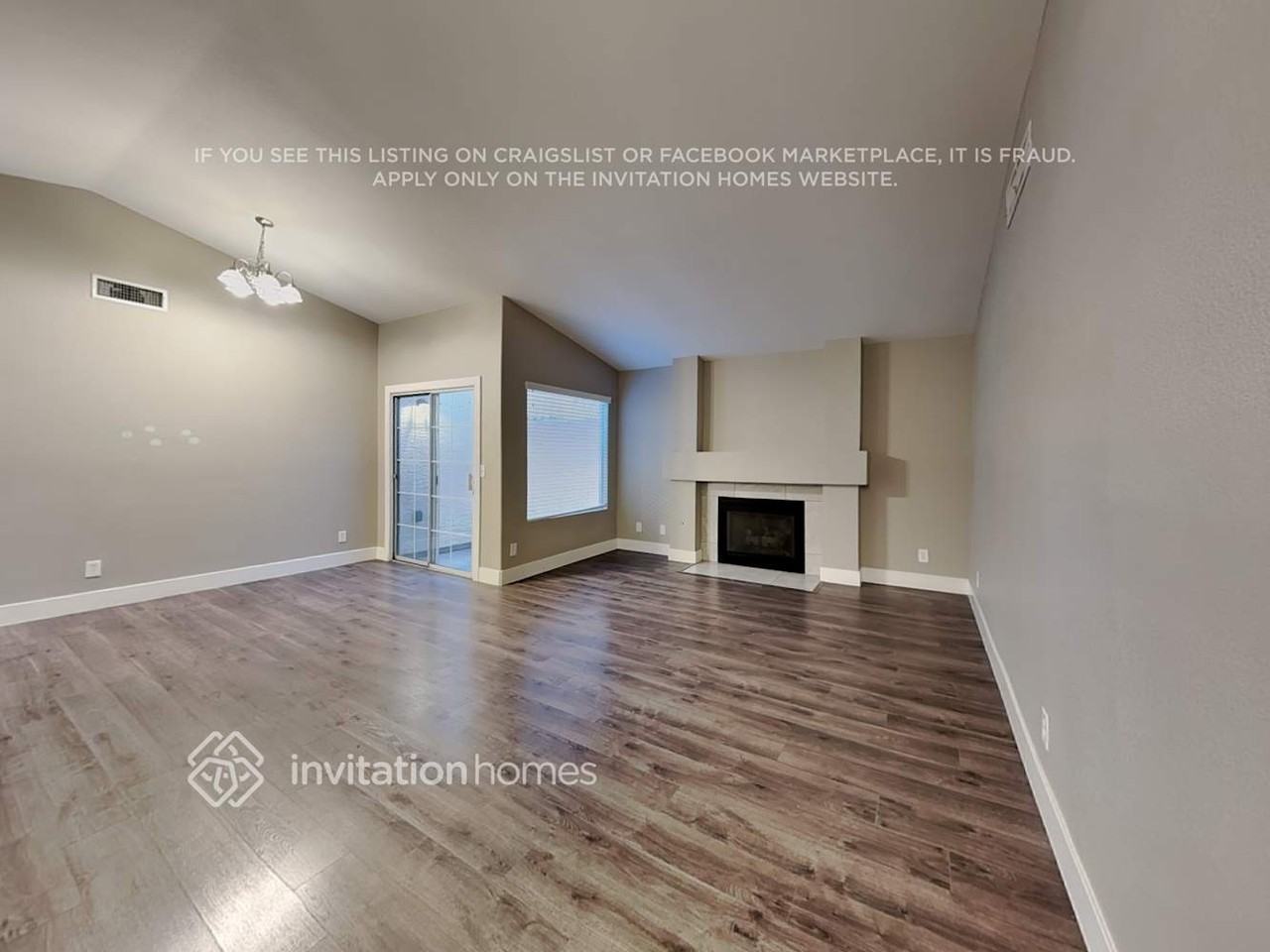 1248 Pacific Terrace Drive - Photo 4 of 19