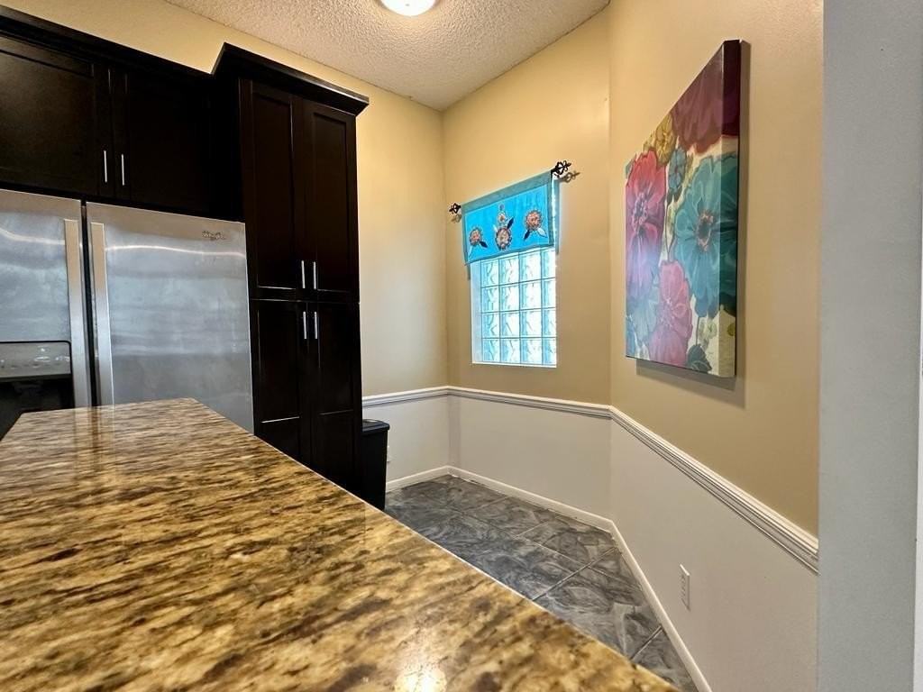 5438 Verona Dr #L812 - Photo 6 of 35