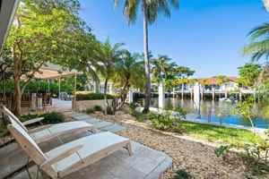 featured image of 2809 Northeast 25th Street