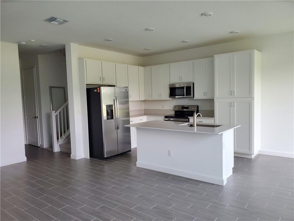 4922 Navali Drive - Photo 3 of 5